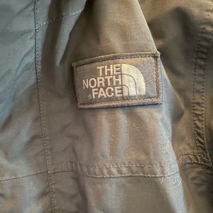 Youth boys North Face jacket size 10/12